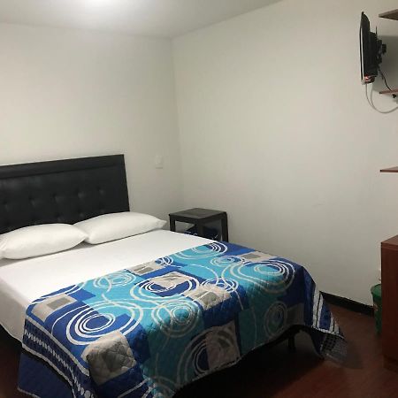 Hostal El Eden Manizales Buitenkant foto